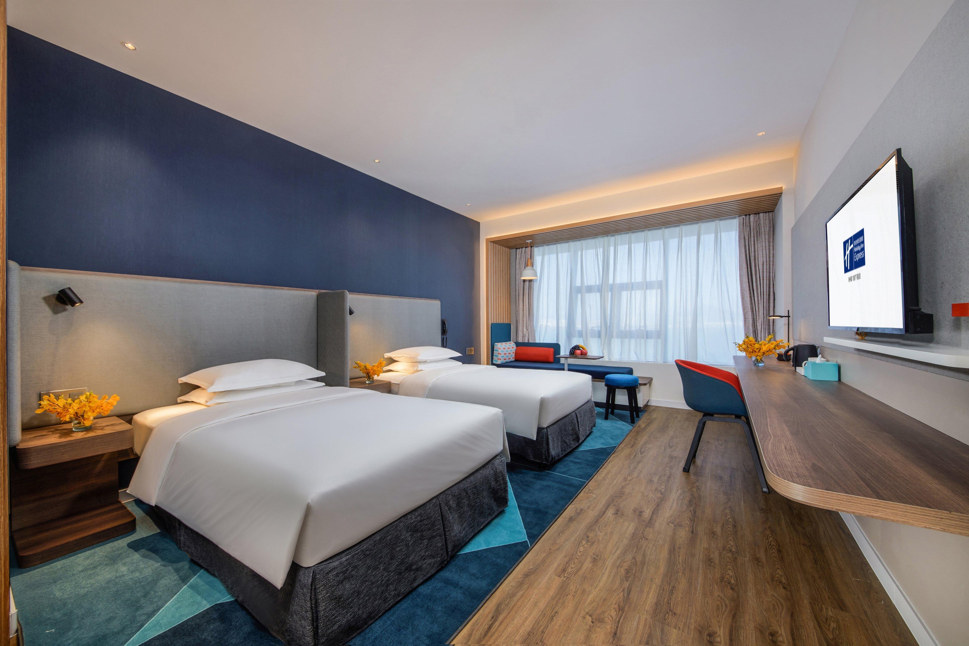 Express Airport Zone By Ihg Hotel 4*
