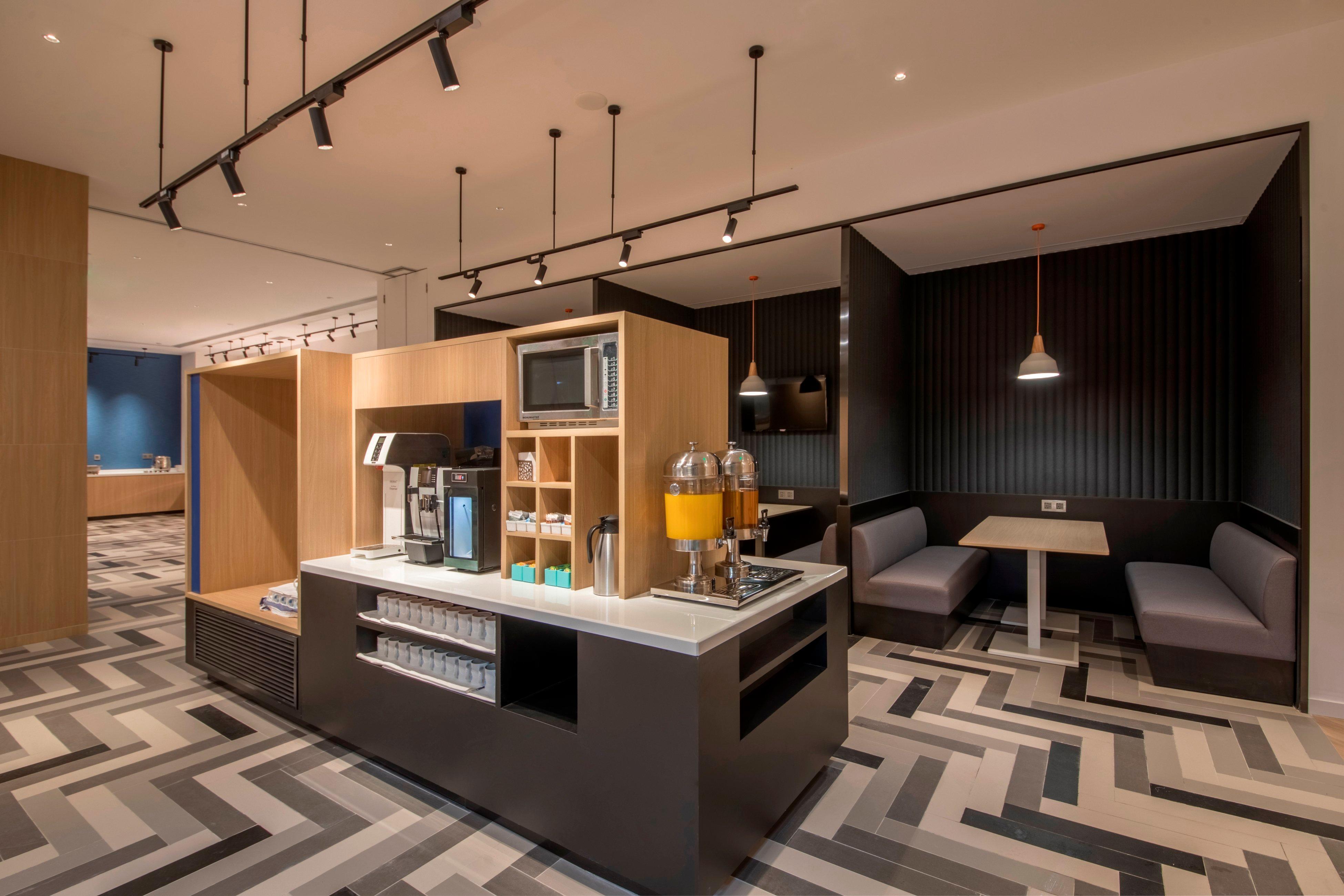 Express Airport Zone By Ihg 4*