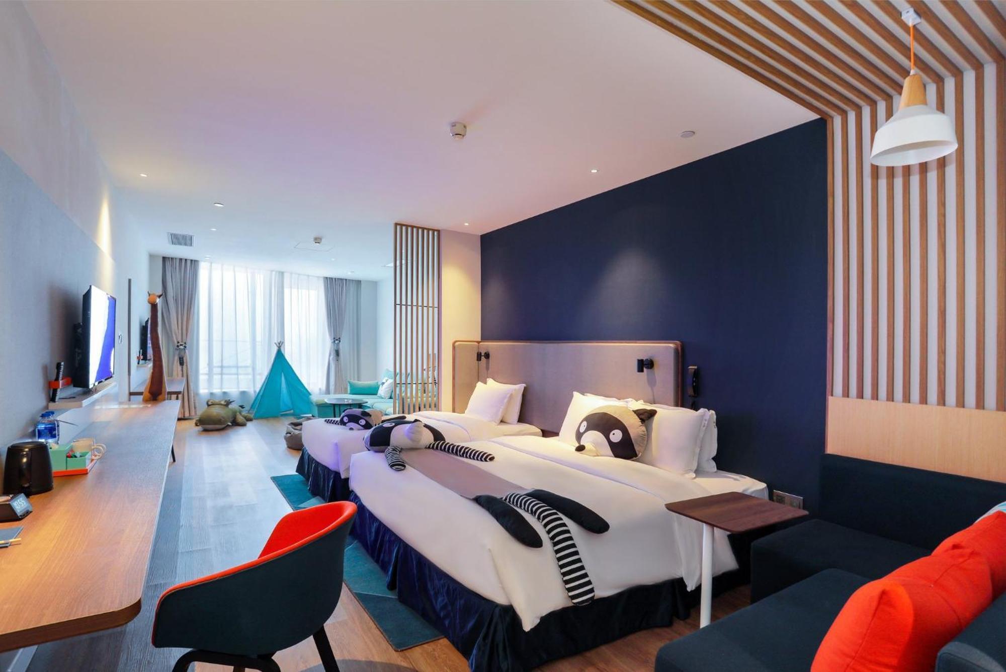 Hotel Express Airport Zone By Ihg 4*